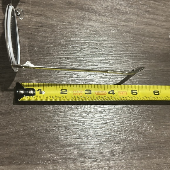 Quay Australia Girly Talk Sunglasses - Picture 10 of 10